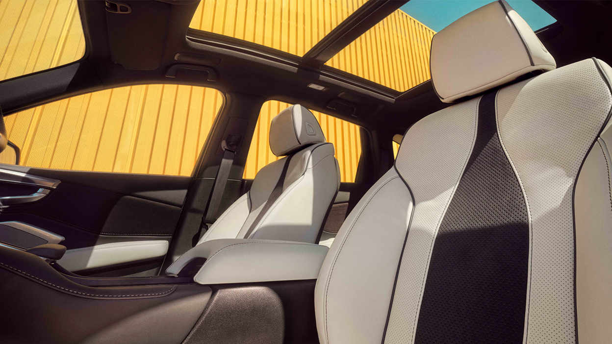 3/4 interior view of the RDX moonroof. 