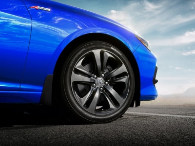 Image of 2021 TLX rim. // Image de la jante TLX 2021.